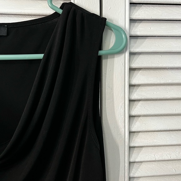 3 for $20 Bundle any 3 items priced $15 and under and get them for $20🛍️🛍️🛍️ - Picture 4 of 7